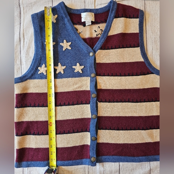Christopher & Banks Size Large Vintage Hand Embroidered Patriotic Sweater Vest - Picture 8 of 9